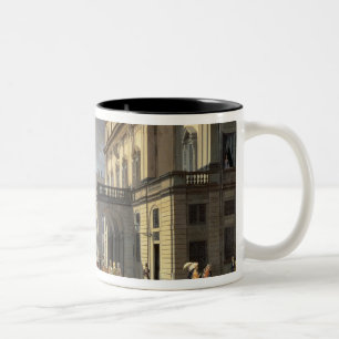 Front von La Scala-Theater, 1852 Zweifarbige Tasse