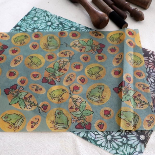 Frösche und Erdbeeren Seidenpapier (Von Creator hochgeladen)