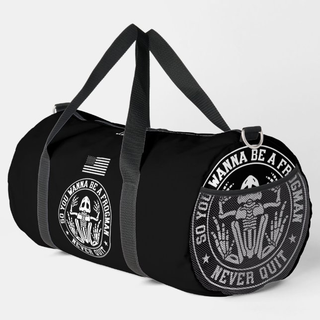 Froschmann-Gib-Nie-Auf-Patch Personalisiert Duffle Bag (Rechte Ecke)