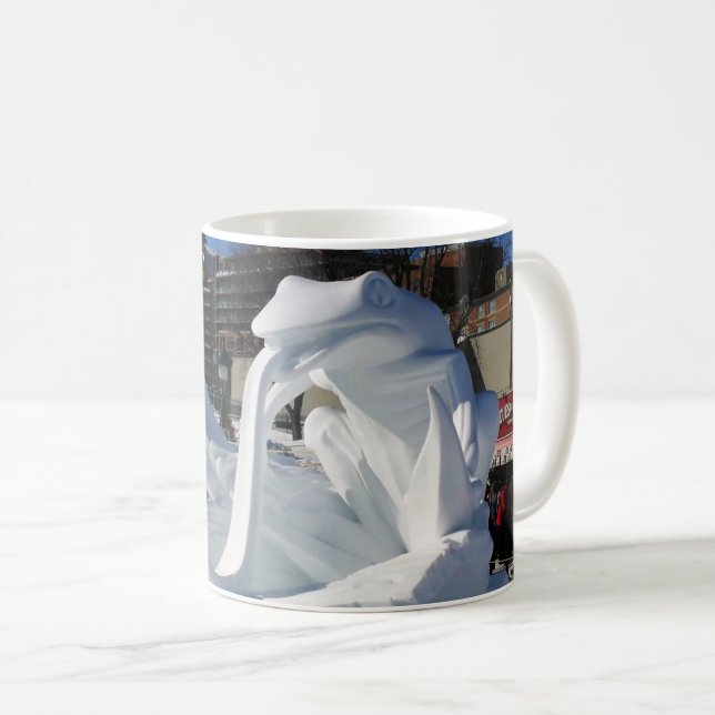 Froschskulptur, Quebec, Kanada Kaffeetasse (VorderseiteRechts)