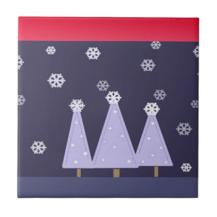 Frostige blaue Weihnachtsbäume Fliese