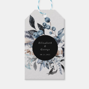 frostige staubblaue winterliche florale Monogramm- Geschenkanhänger