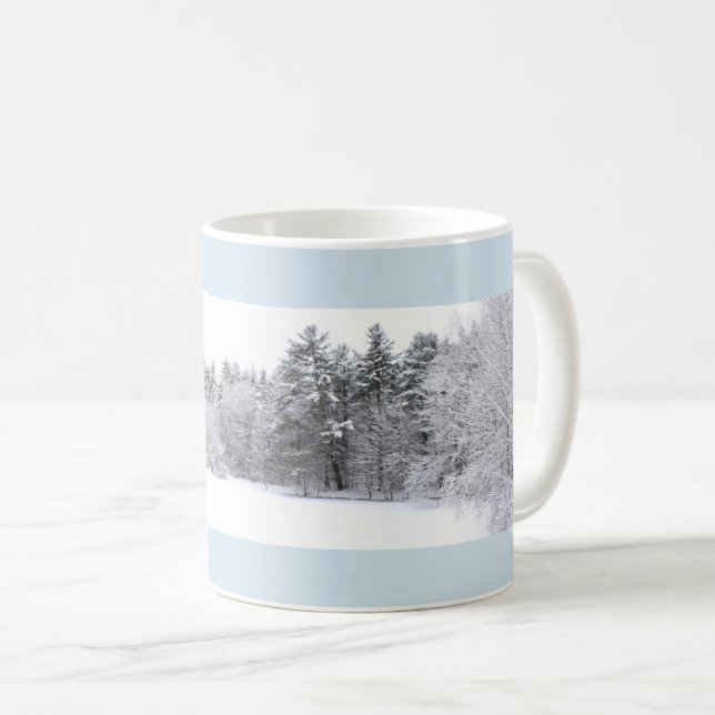 Frostiger Winterwald und Frostteich Panorama Kaffeetasse (VorderseiteRechts)