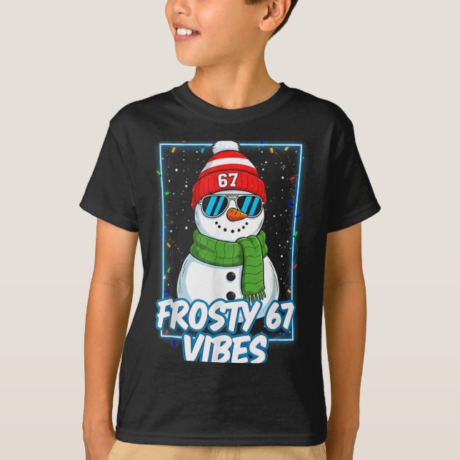 Frosty 67 Vibes Cool Snowman Christmas Tee  (Vorderseite)