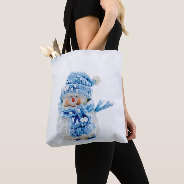 Frosty Friend in Blue (Von Nahem)