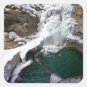Frozen Falls at Johnson Creek, Alberta Quadratischer Aufkleber