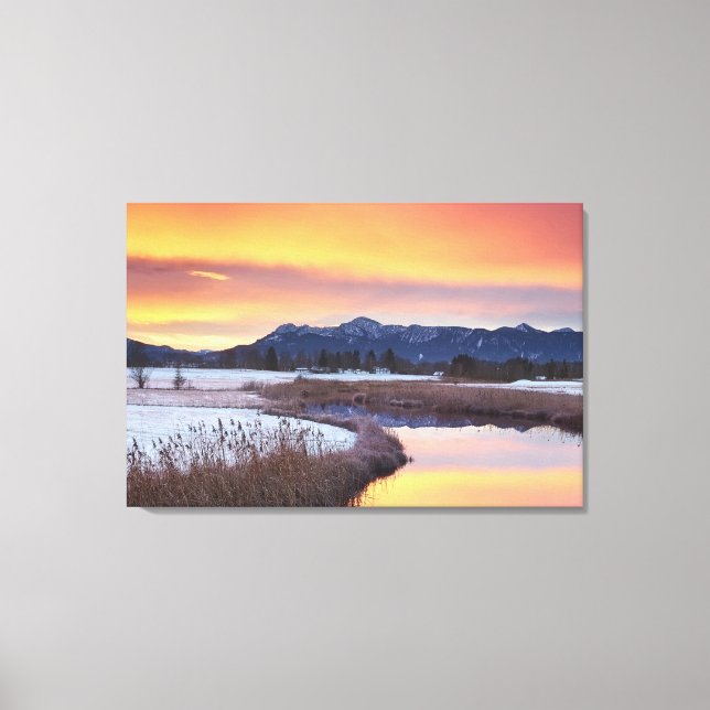 Frozen Fluss mit Schnee Leinwanddruck (Vorderseite)