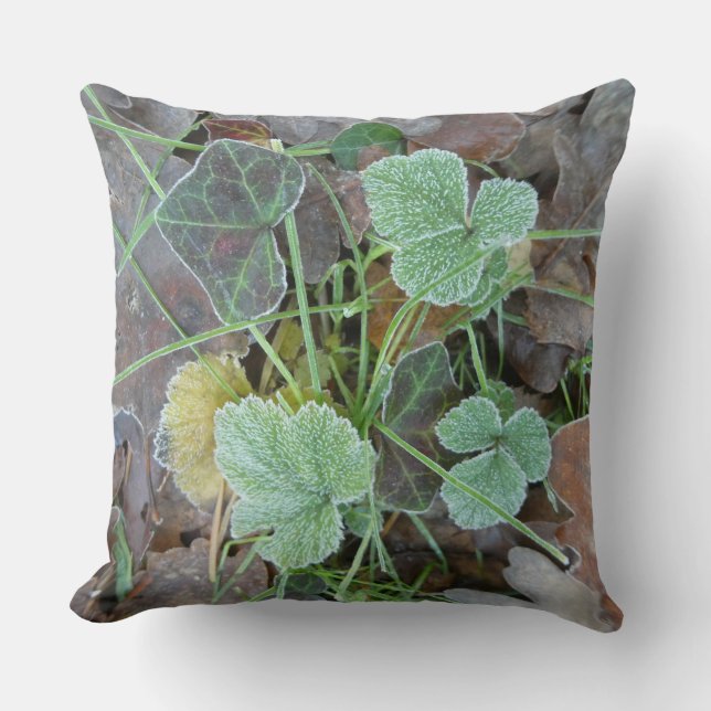 Frozen Leaves Pattern Throw Pillow Kissen (Vorderseite)