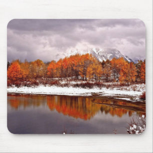 FRST SCHNEE AN OXBOW BIEGUNG IN GROSSARTIGEM TETON MOUSEPAD