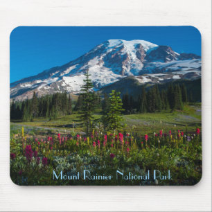 Frühjahrsblut auf dem Berg Rainier Mousepad