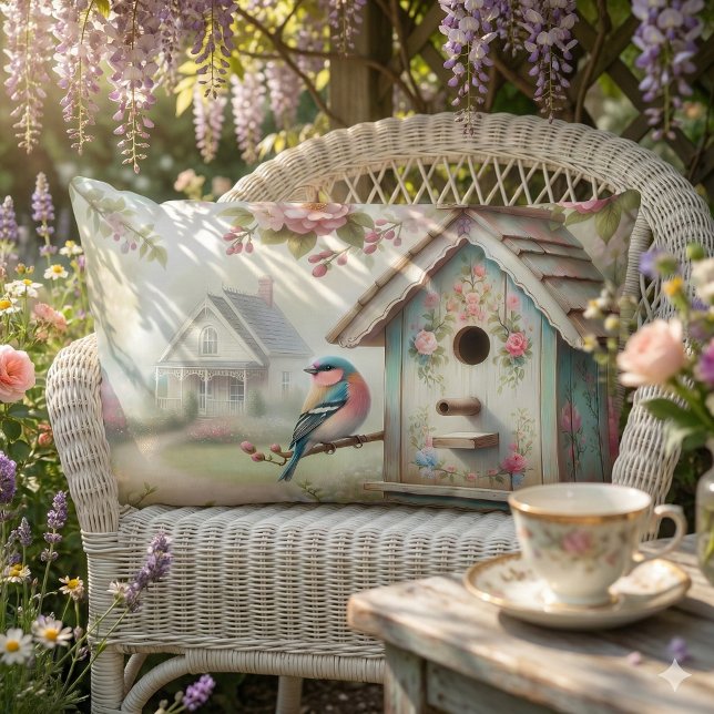 Frühjahrshaus mit pastellfarbenen Blume und Vogel Lendenkissen (Spring Birdhouse With Pastel Flowers And Bird Lumbar Pillow Mockup 2)