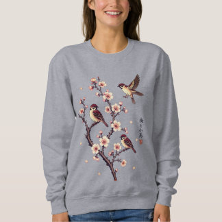 Frühlings-Sperlinge auf einem blühenden Ast Sweatshirt