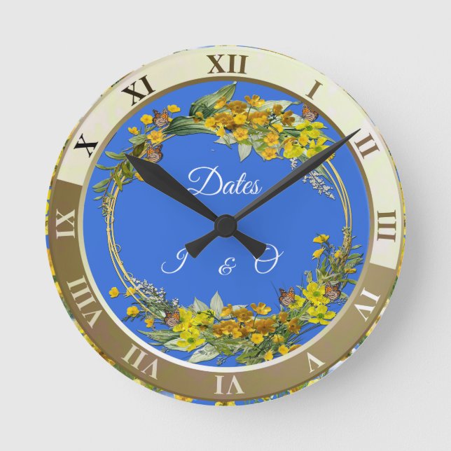 Frühlingsbecher Blume in den Wolken Runde Wanduhr (Vorderseite)