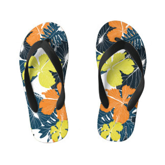 Frühlingsblume: Vintage Blütentextur Kinderbadesandalen