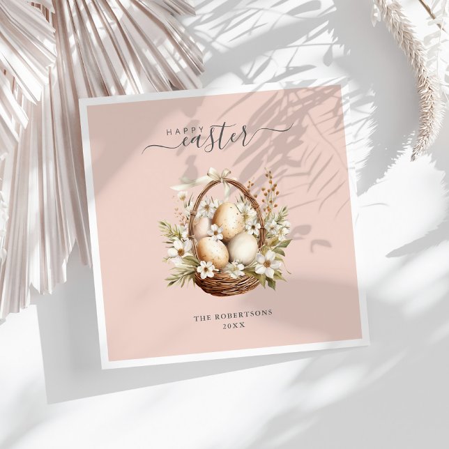 Frühlingsblumen Eier Pastel Happy Oaster Serviette (Spring Flowers Eggs Pastel Happy Easter Napkins on a sunny white table.)
