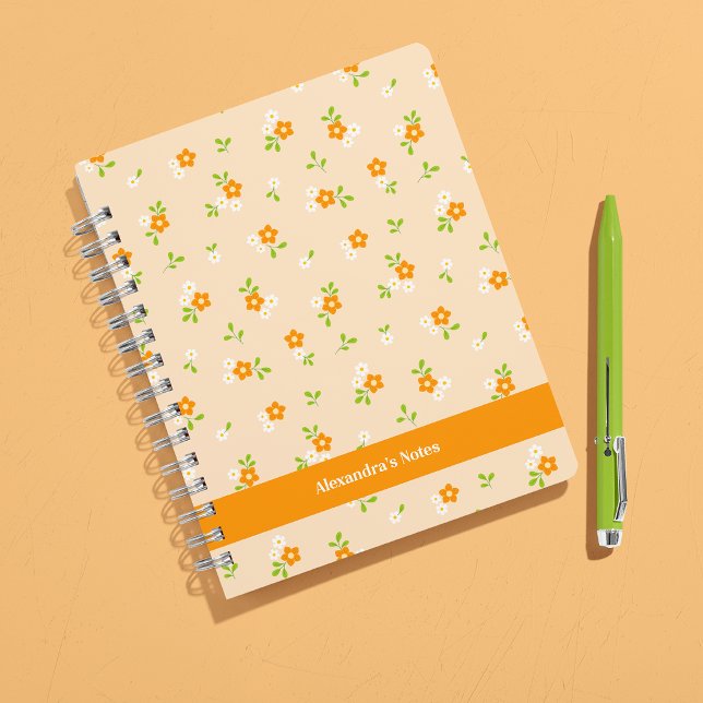 Frühlingsblumen-Gänseblümchen-Sträuße Personalisie Notizbuch (Von Creator hochgeladen)