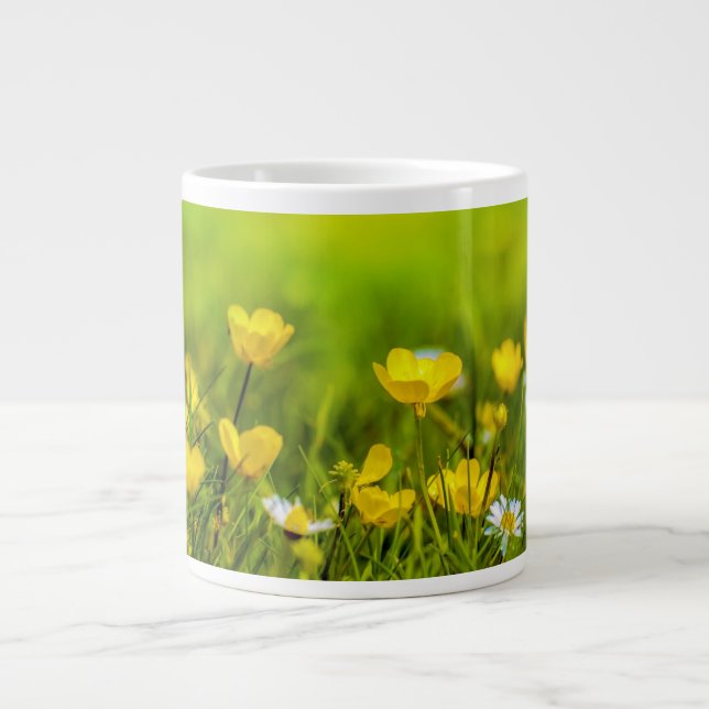 Frühlingsblumen Hintergrund Jumbo-Tasse (Vorderseite)