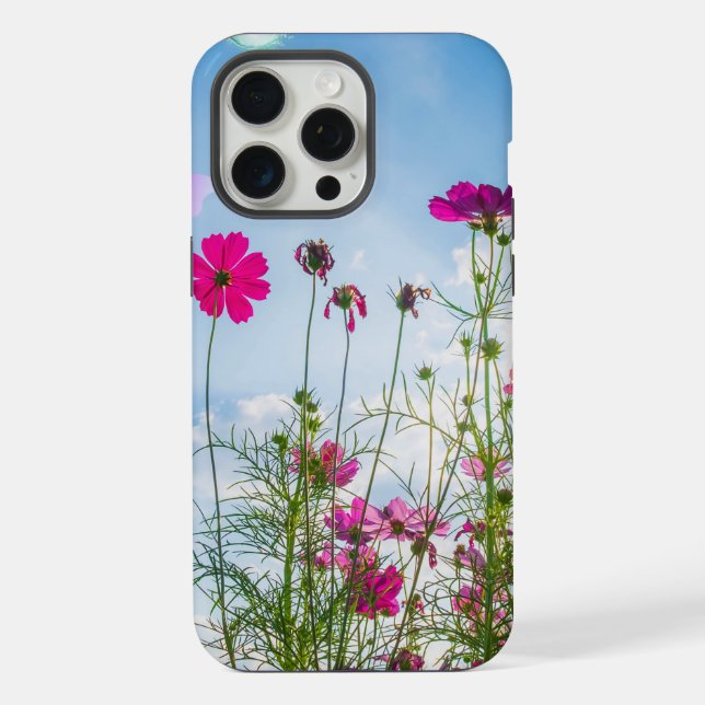 Frühlingsblumen und Schmetterling iPhone Hülle (Rückseite)