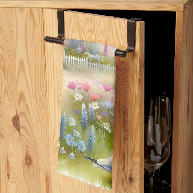 Frühlingsblumen von Lighthouse Coastal Hütte Geschirrtuch (Drittel gefaltet)