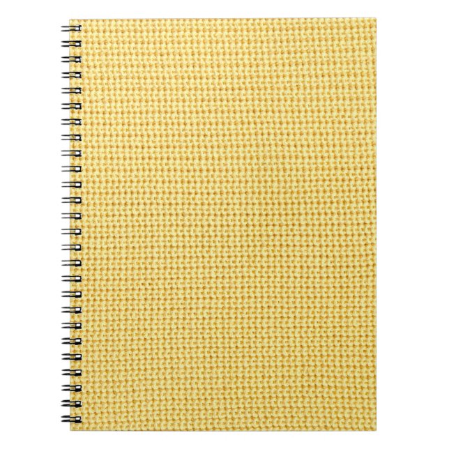 Frühlingshaube in gelber Farbe. Notizblock (Vorderseite)
