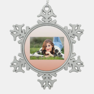 Frühlingspastellfarbe Rosa Pfirsichfarben Omelett  Schneeflocken Zinn-Ornament