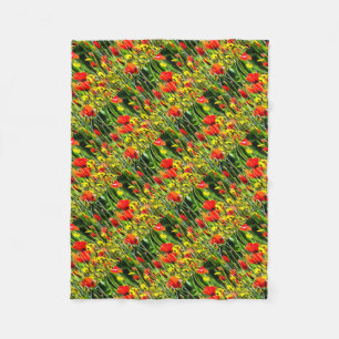Frühlingspopie und Blume auf der Wiese Fleecedecke