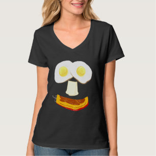 Frühstücksbuffet mit Eiern und Bacon für eine Diät T-Shirt