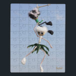 Fubby krachten, Hang in There, I got you Puzzle<br><div class="desc">Een steunende gevaarlijke stunt aan de trapeze die een symbool is voor het er voor elkaar zijn en elkaar ondersteunen. De Fubby is ontstaan in mijn hoofd. Als hersenspinsel ontstond een grappig volkje dat niet genoeg had aan fantasie maar echt tot leven wilde komen en vastgelegd op mijn gevoelige plaat....</div>