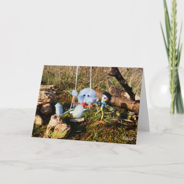 Fubby poppetje dat een monster duwt op schommel. dankeskarte (Vorderseite)