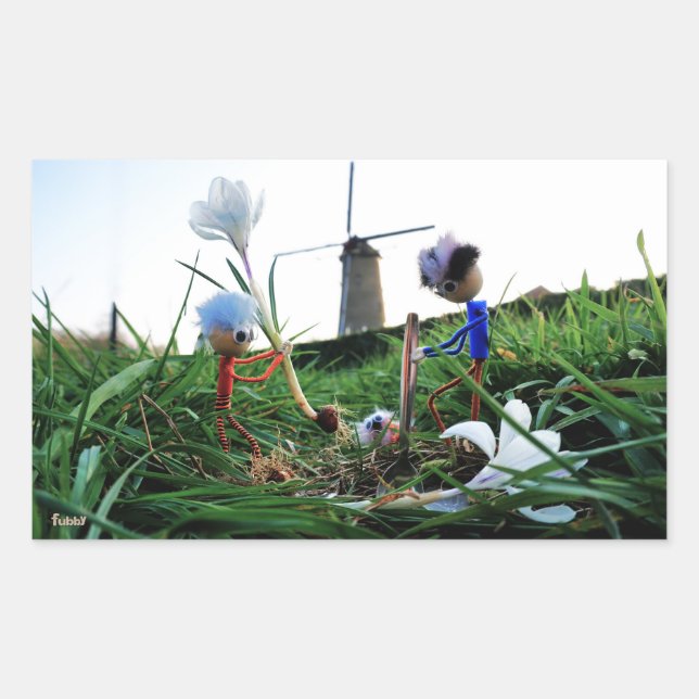 Fubby's bij een molen planten een krokus bol. rechteckiger aufkleber (Vorderseite)
