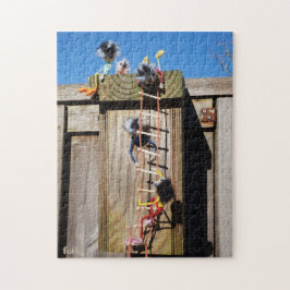 Fubby's die een vogelhuis beklimmen. puzzle