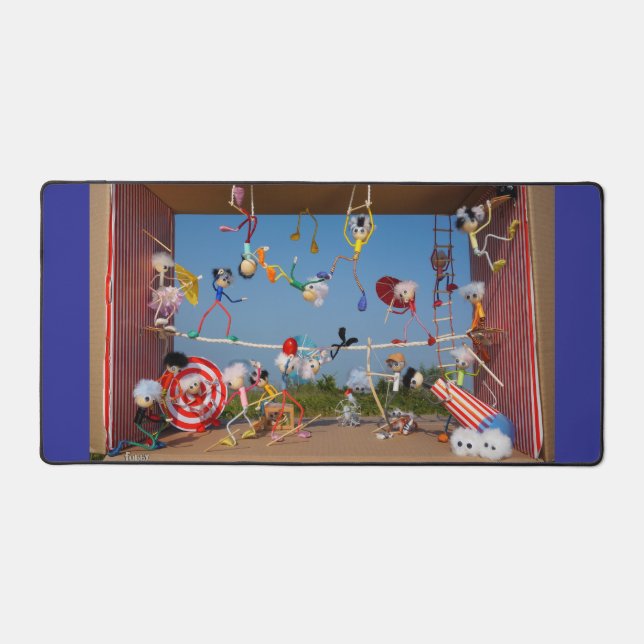 Fubby's in het Circus met allerlei acts.  Schreibtischunterlage (Vorderseite)