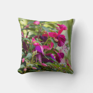 Fuchsia Garden Kissen