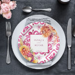 Fuchsia Majolica Fliesen Orange Dahlien Vorlage Pappteller<br><div class="desc">Fuchsia Mediterrane Majolica Fliesen magenta fuchsia Farbe Thema Hochzeitsvorlagenpapier Teller personalisiert Hochzeitsgeschirr Dekoration,  italienischer Stil Capri,  Amalfi Küste,  Sizilien themed Hochzeitsfeier Teller mit Braut und Bräutigamen</div>
