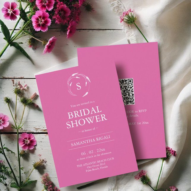 Fuchsia Pink Bridal Dusche Einladung mit QR Code (Bridal shower invitations vibrant pink custom monogram. )