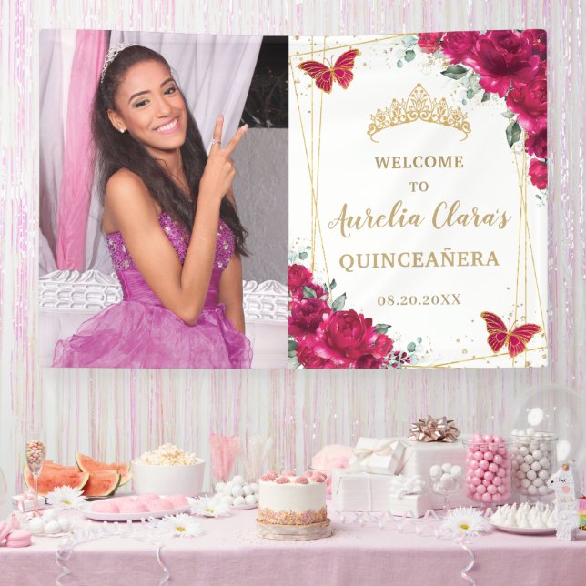 Fuchsia Pink Floral Quinceñera Herzlicher Empfang Banner (Party)