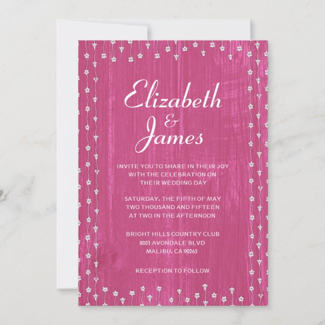 Fuchsia Rustic Barn Wood Wedding Einladungen (Vorderseite)