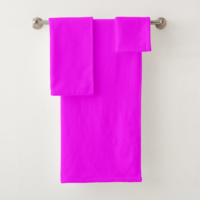 Fuchsia Solid Color | Klassisches Elegant Badhandtuch Set (Insitu)