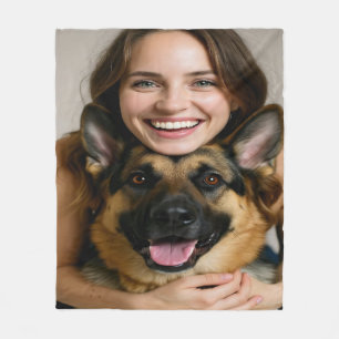 Fügen Sie ein Foto eines Deutschen Schäferhunds hi Fleecedecke