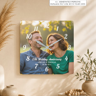 Fügen Sie Ihr eigenes Paar-Foto 25. Hochzeitstag h Quadratische Wanduhr