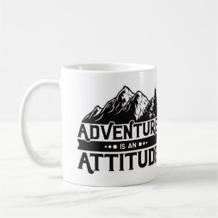 Fügen Sie Ihr Foto hinzu Abenteuer Berge ist eine Kaffeetasse