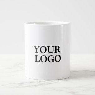 Fügen Sie Ihr Logo in eine weiße Tasse ein