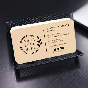 Fügen Sie Ihren Logo Social Media QR Code Corporat Visitenkarte