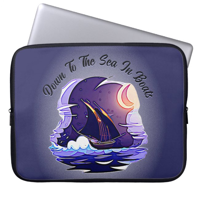 Fügen Sie Ihren Text, Segelschiff, Wolken Moon Blu Laptopschutzhülle (Vorderseite)