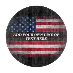 Fügen Sie Ihren Text unter amerikanischer Flagge h Schneidebrett