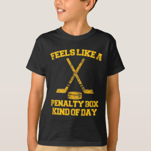 Fühlt sich wie eine Strafbox Art von Tag Lustig Ho T-Shirt
