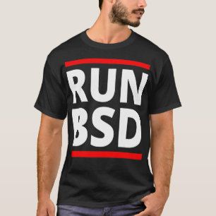 Führen Sie BSD Systems Admin Computer Nerd Hacker T-Shirt