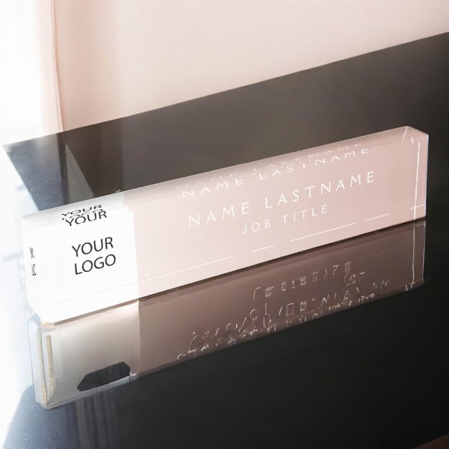 Führungskraft für benutzerdefinierte Logos Rose Go Namensplakette (Von Creator hochgeladen)