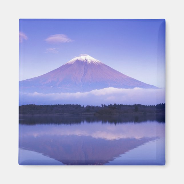 Fuji mit Lenticular Cloud, Motosu Lake Magnet (Vorne)