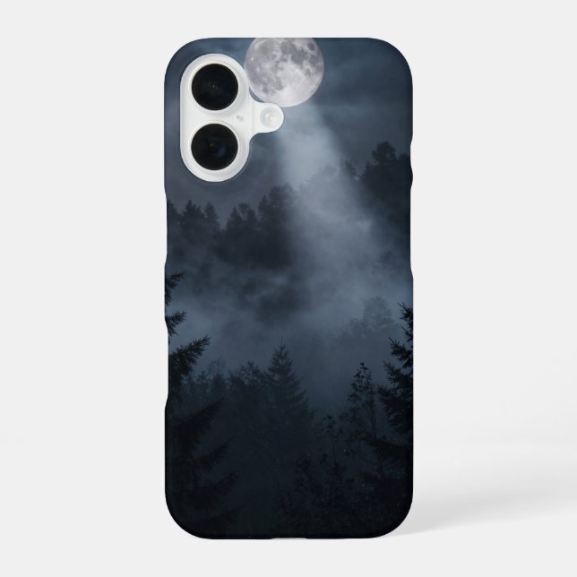 Full Moon Over Misty Forest Dark Case iPhone 16 Hülle (Rückseite)